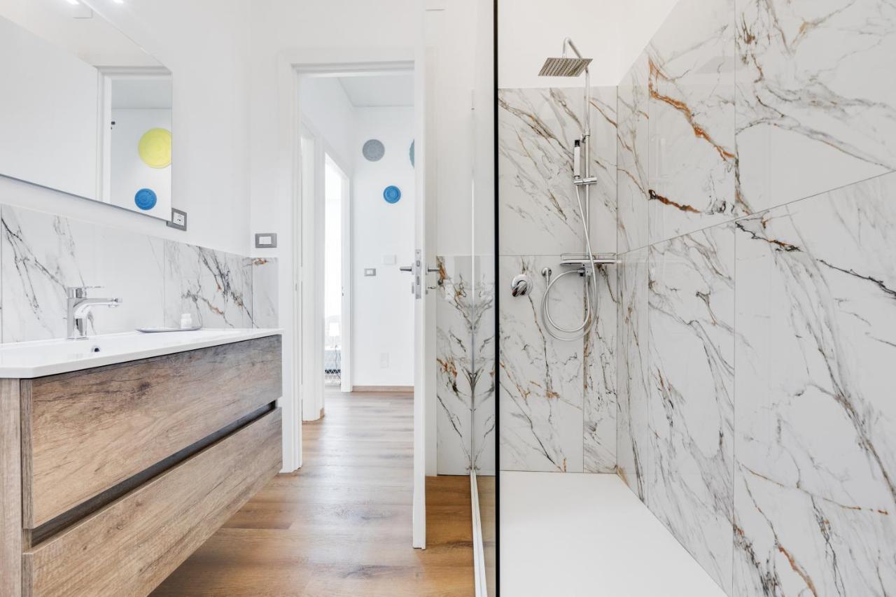 Residenza Dei Poeti - Roomy And Modern Flat Palermo Eksteriør bilde