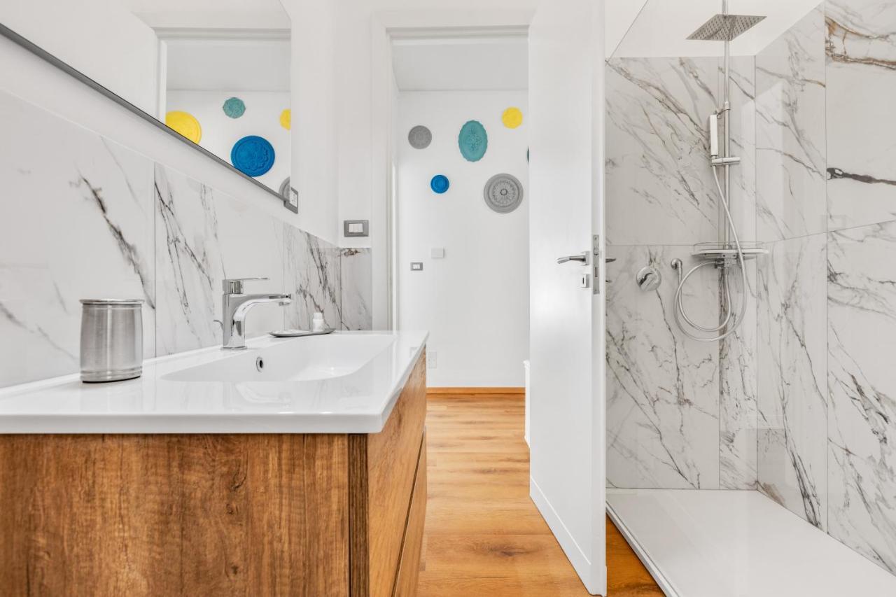 Residenza Dei Poeti - Roomy And Modern Flat Palermo Eksteriør bilde