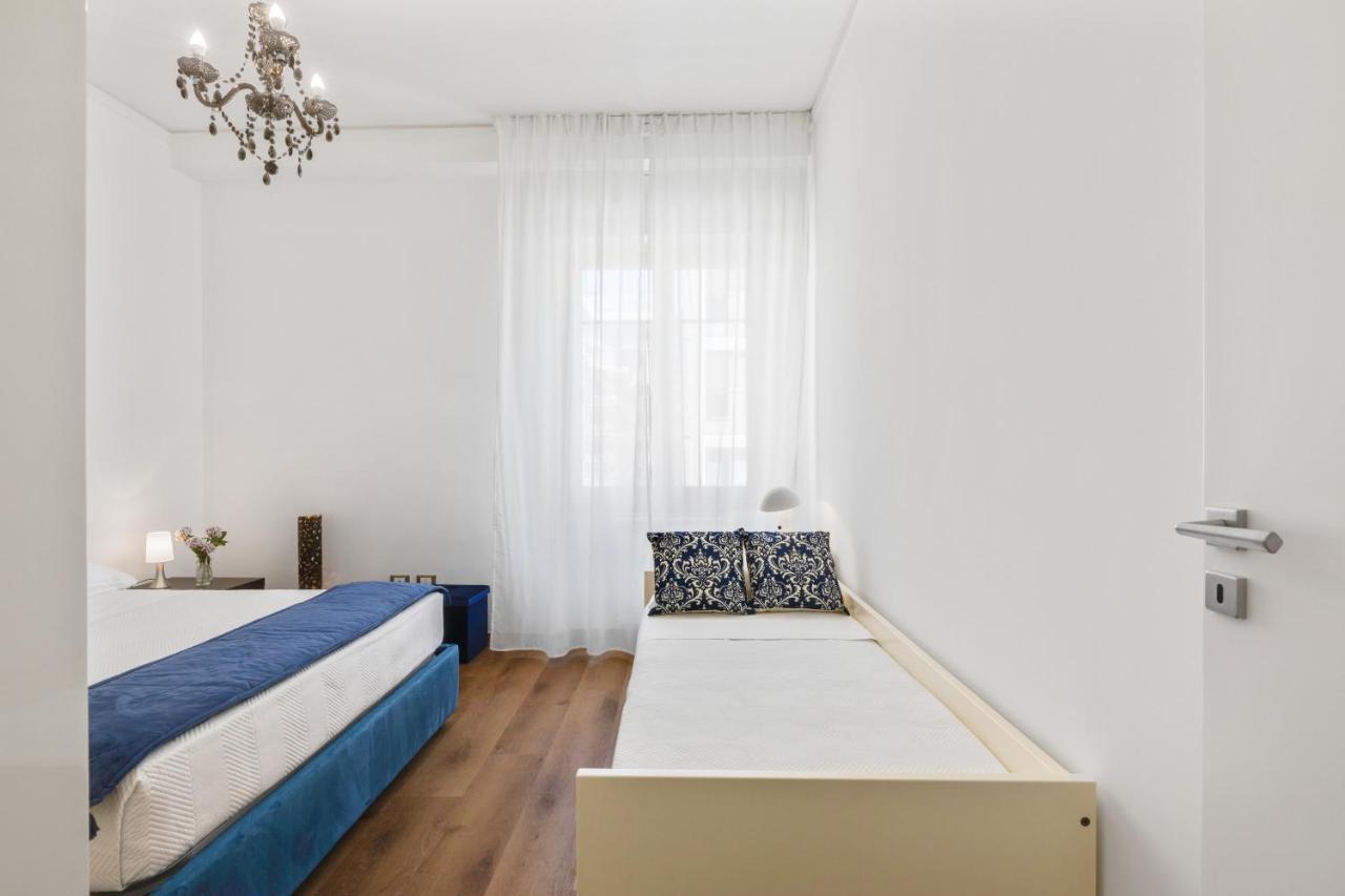 Residenza Dei Poeti - Roomy And Modern Flat Palermo Eksteriør bilde