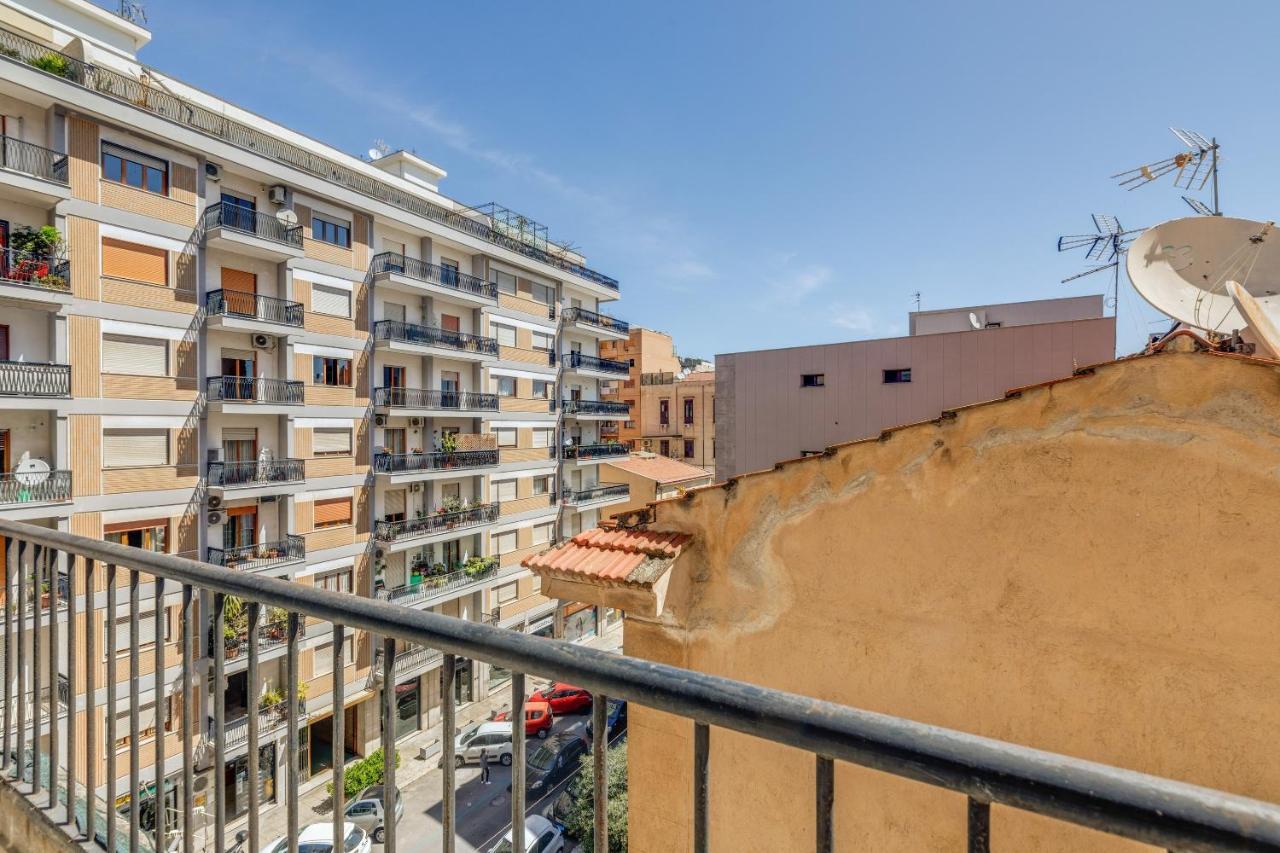 Residenza Dei Poeti - Roomy And Modern Flat Palermo Eksteriør bilde